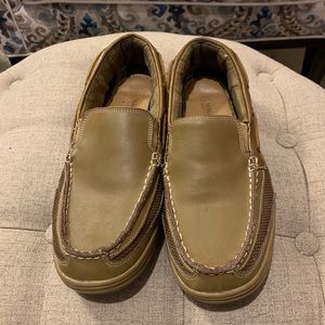 Magellan Outdoors Men’s Size 8 Boat/Deck Shoes. Good Used Condition